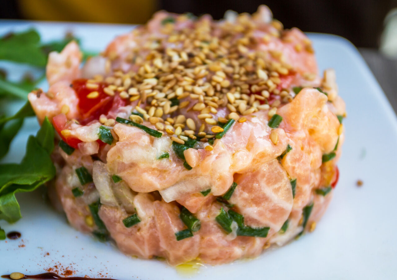 Tartare de saumon frais - Restaurant Di Roma | Cuisine traditionnelle